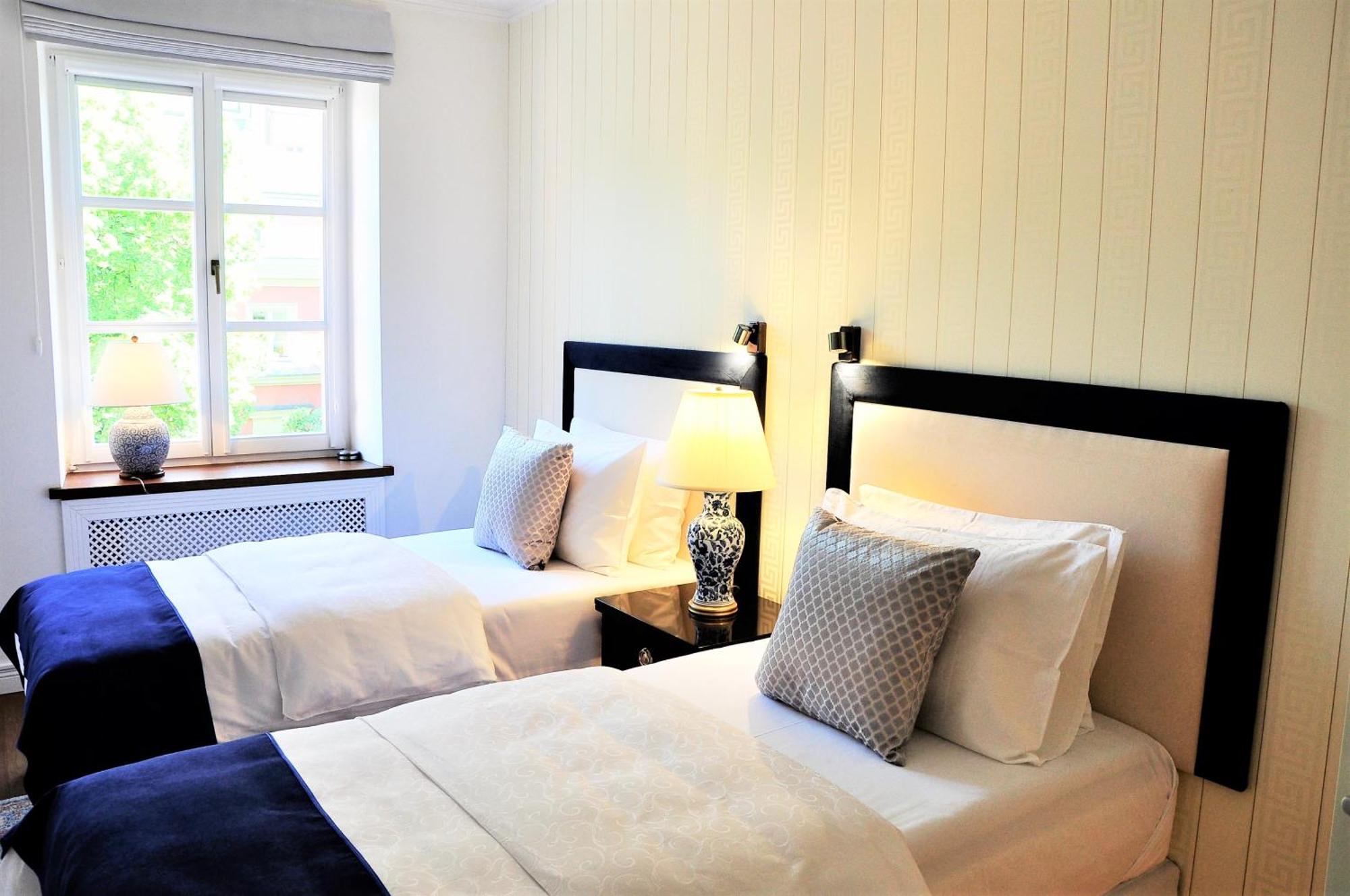 Mondrian Luxury Suites Unesco Old Town Varsó Szoba fotó