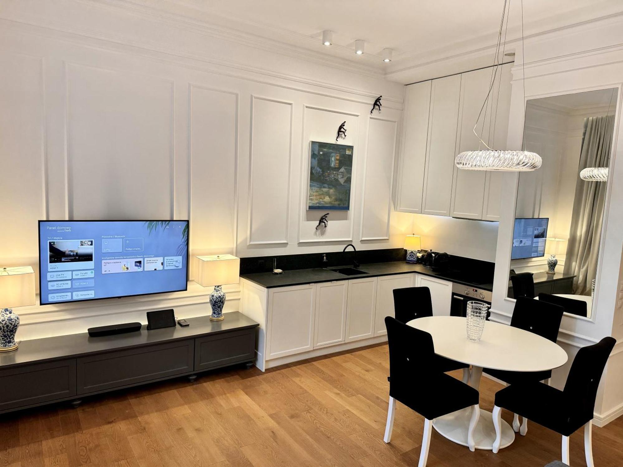 Mondrian Luxury Suites Unesco Old Town Varsó Szoba fotó